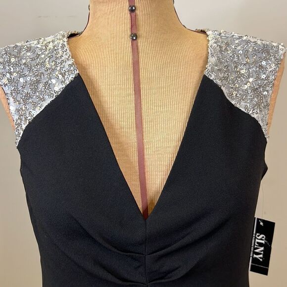 NWT SLNY Black Sheath Dress with Silver Sequin Trim - Size 6 - Picture 1 of 13